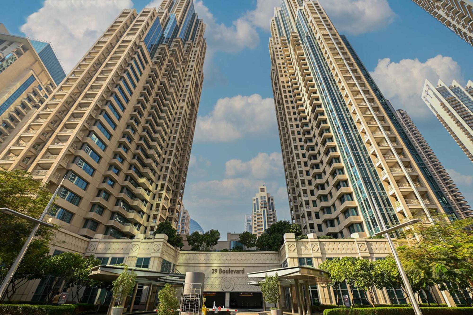 Vserve - 1 Bedroom Spacious Majestic Burj Khalifa View Appartement
