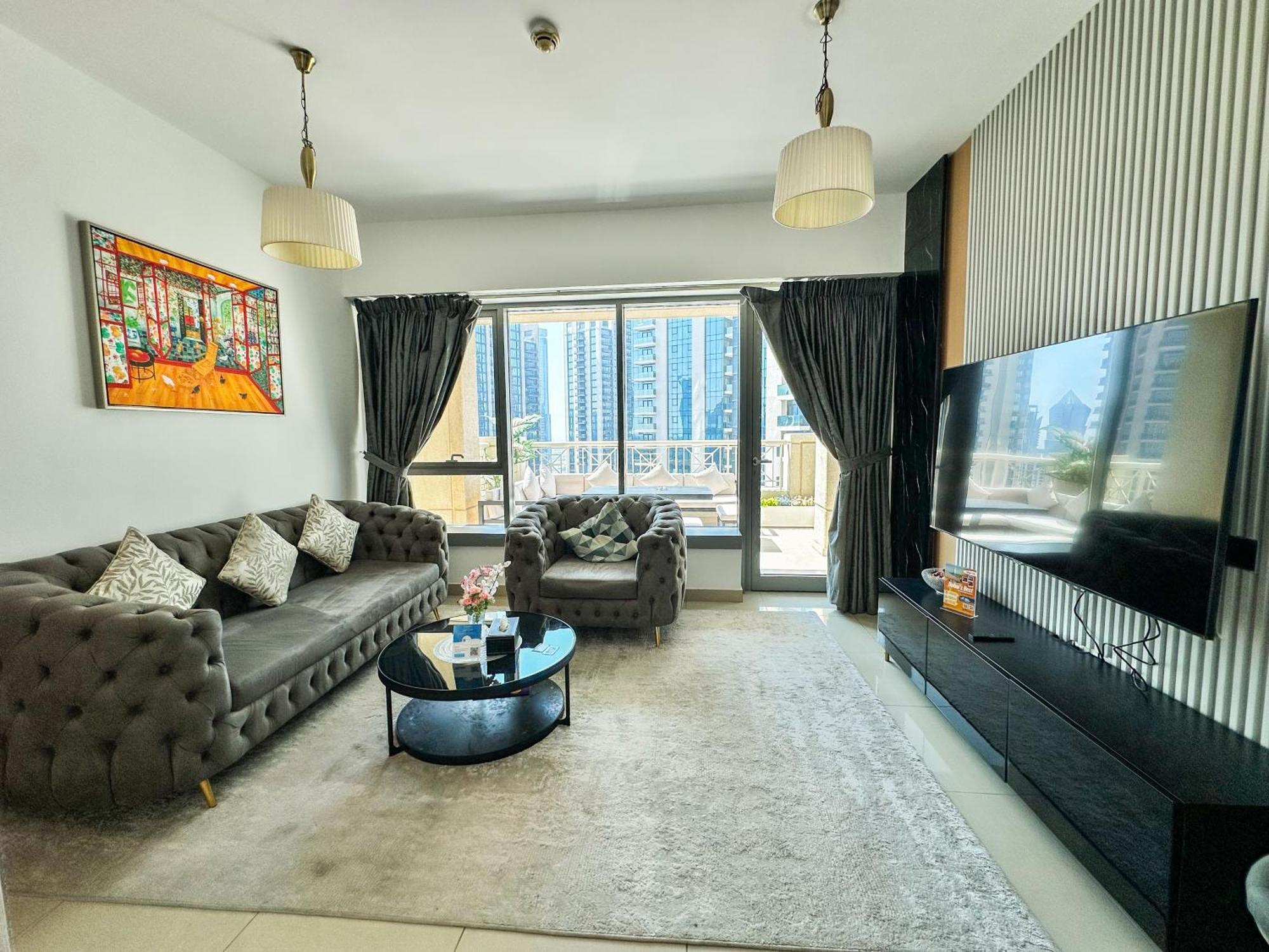 Vserve - 1 Bedroom Spacious Majestic Burj Khalifa View Dubaï